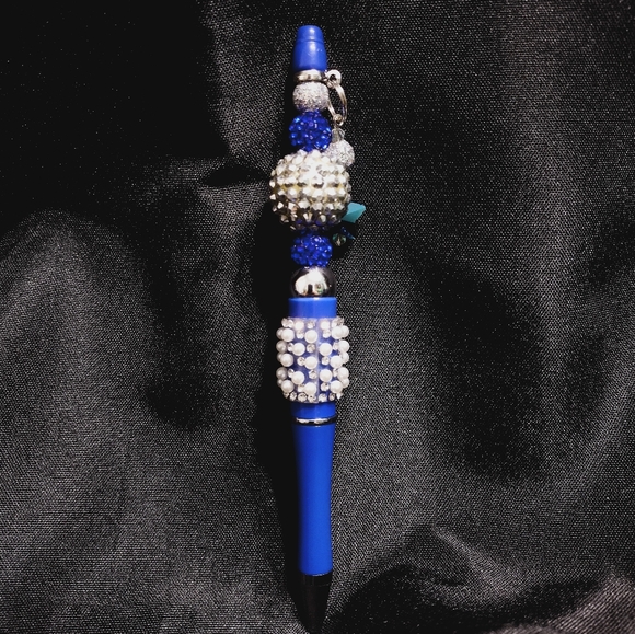 Handmade Refillable Bling Pens - Picture 6 of 8